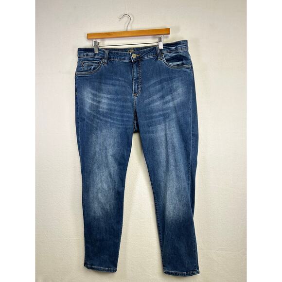 Kut From The Kloth Dark Wash Boyfriend Jeans - Size 16 W Denim Basics - Picture 1 of 13